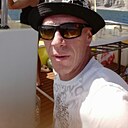 Денис, 44 года