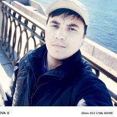 Фотография мужчины Шохрух, 23 года из г. Ташкент