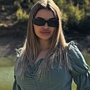 Mariana, 23 года