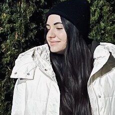 Фотография девушки Карина, 18 лет из г. Кривой Рог