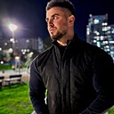 Пышки Слабость, 34 года