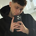 Максим, 25 лет