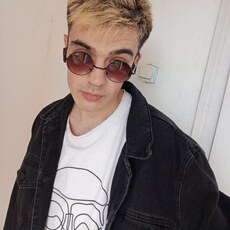 Фотография мужчины Максим, 20 лет из г. Томск