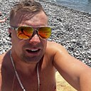 Михаил, 33 года