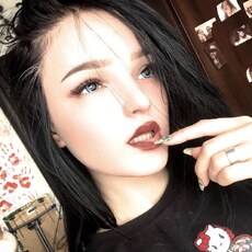 Фотография девушки Ксения, 18 лет из г. Омск