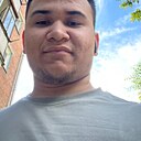 Илхомжон, 23 года