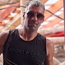 Артур, 42 года