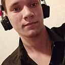 Макс, 22 года