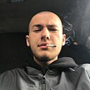 Илья, 23 года