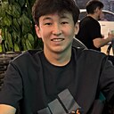 Мустафа, 21 год