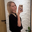 Виктория, 18 лет