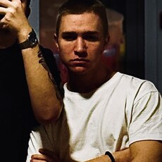 Фотография мужчины Андрей, 20 лет из г. Новый Уренгой