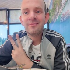 Фотография мужчины Viktor, 36 лет из г. Варшава