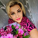 Victoria, 33 года