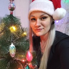 Фотография девушки Алёна, 31 год из г. Верхний Тагил