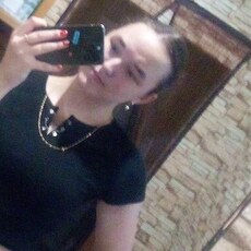 Фотография девушки Карина, 19 лет из г. Новосибирск