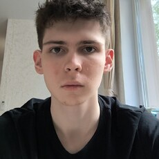 Фотография мужчины Данила, 18 лет из г. Михайловск (Ставропольский Край)