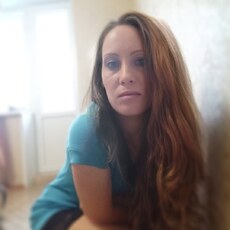 Фотография девушки Олеся, 18 лет из г. Екатеринбург