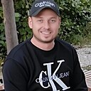 Брюс Вылез, 42 года