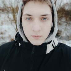 Фотография мужчины Андрей, 20 лет из г. Никольское (Ленинградская Обл)
