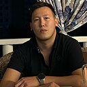 Данияр, 22 года