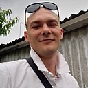 Леша, 33 года