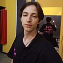 Владислав, 18 лет