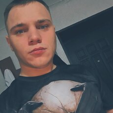 Фотография мужчины Арнольд, 27 лет из г. Комсомольск-на-Амуре