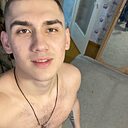 Женя, 22 года