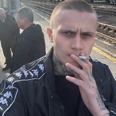 Фотография мужчины Виталий, 25 лет из г. Омск