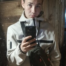 Фотография мужчины Вадим, 18 лет из г. Омск