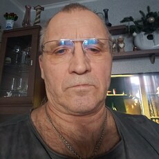 Евгений, 64 из г. Челябинск.