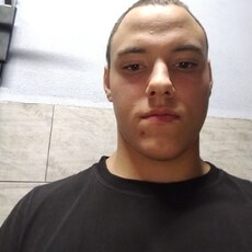 Фотография мужчины Олег, 20 лет из г. Ельск