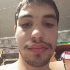 Фотография мужчины Вадим, 18 лет из г. Новопокровская