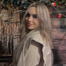Фотография девушки Альбина, 19 лет из г. Санкт-Петербург