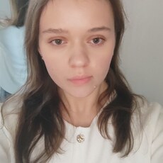 Фотография девушки Арина, 20 лет из г. Санкт-Петербург