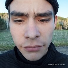 Фотография мужчины Моисей, 18 лет из г. Шушенское