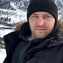 Илья, 33 года