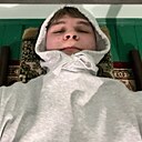 Денис, 23 года