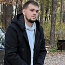 Максим, 24 года