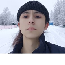 Фотография мужчины Илья, 18 лет из г. Полярные Зори