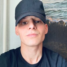 Фотография мужчины Максим, 23 года из г. Киров