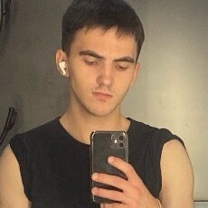 Фотография мужчины Лёша, 19 лет из г. Ессентуки