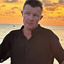 Денис, 42 года