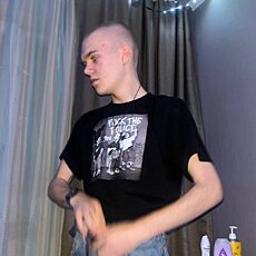 Фотография мужчины Арсений, 19 лет из г. Одинцово