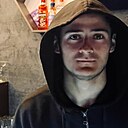 Андрей, 18 лет