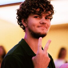 Фотография мужчины Максим, 19 лет из г. Красноярск