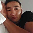 Нурлан, 33 года