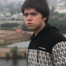 Фотография мужчины Кирилл, 18 лет из г. Новый Уренгой