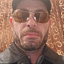 Простой, 46 лет